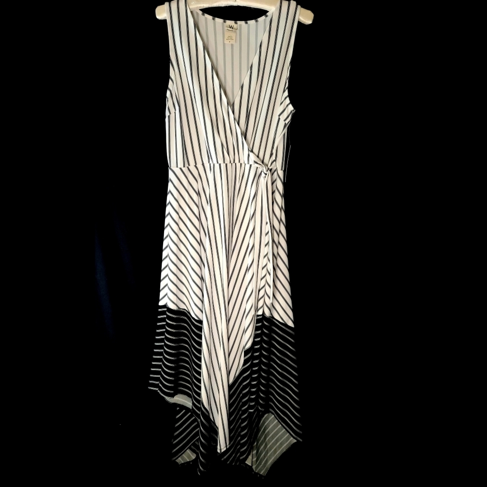 NWT ASSYMETRICAL WRAPPER MAXI DRESS
